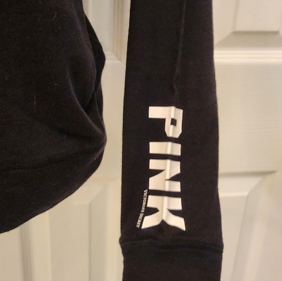 PINK Victorias Secret New Orleans Saints Black and Gold Long Sleeve Top NWT - Picture 5 of 5